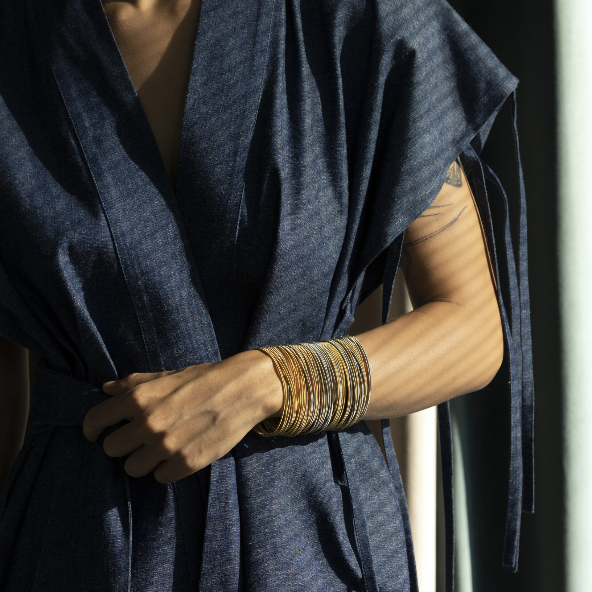 Bracelet sel et poivre or – Image 4