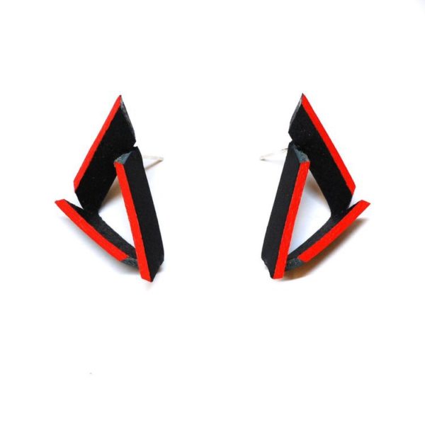 Boucles d'oreilles triangle rouges