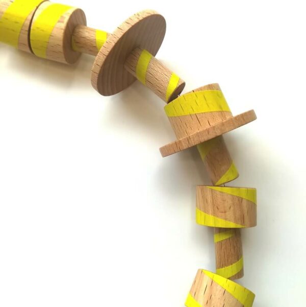 Sautoir Toys Jaune – Image 3