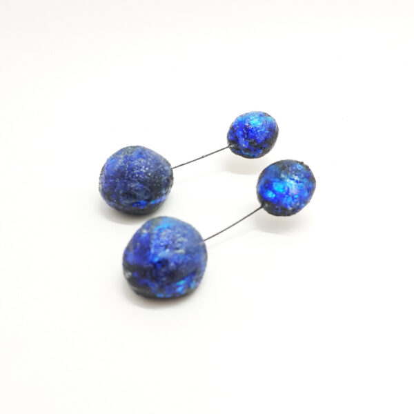 Boucles d'oreilles Météorites doubles bleues – Image 2