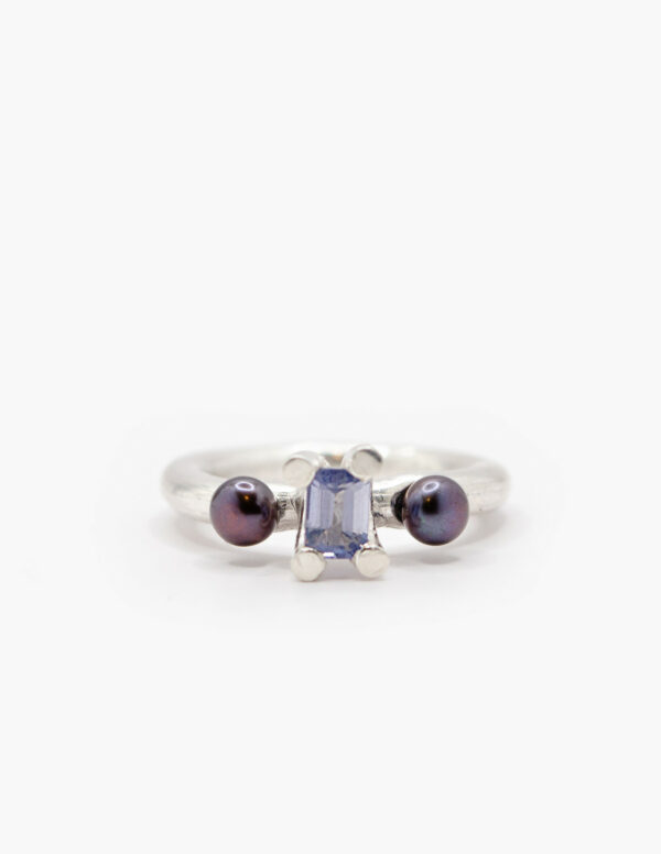 Bague Triade Iolite et perles