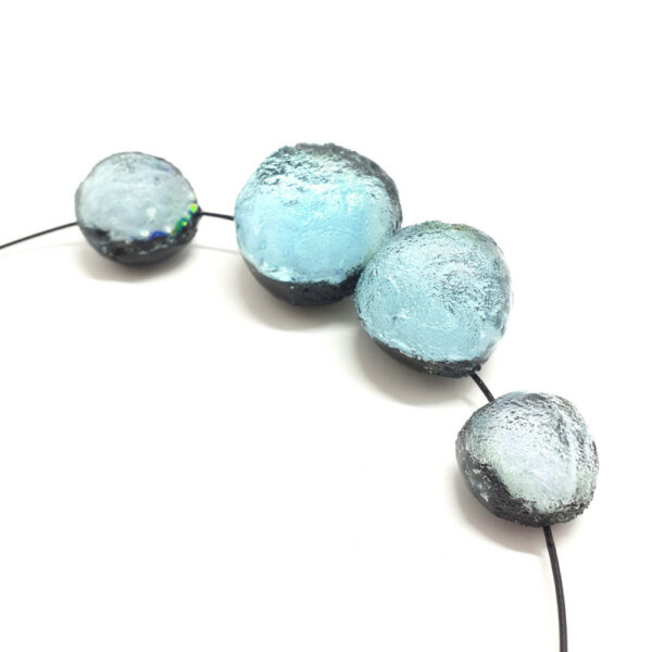 Collier 4 Météorites - bleu glacier