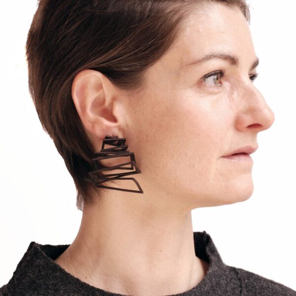 Boucles d'oreilles "Falling Squares" - Noir – Image 2