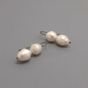 Boucles d'oreilles Deux Perles Facettées - Blanc