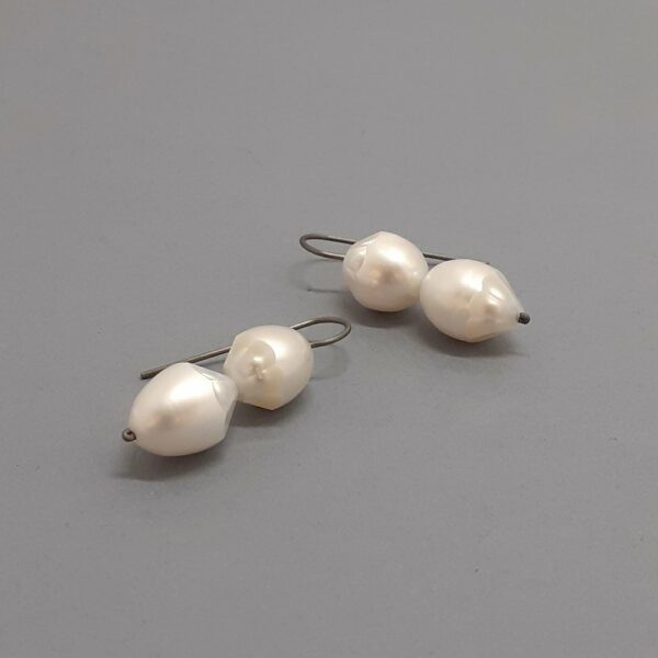 Boucles d'oreilles Deux Perles Facettées - Blanc