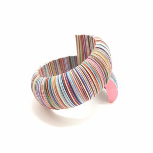 Bracelet multicolore -fines rayures
