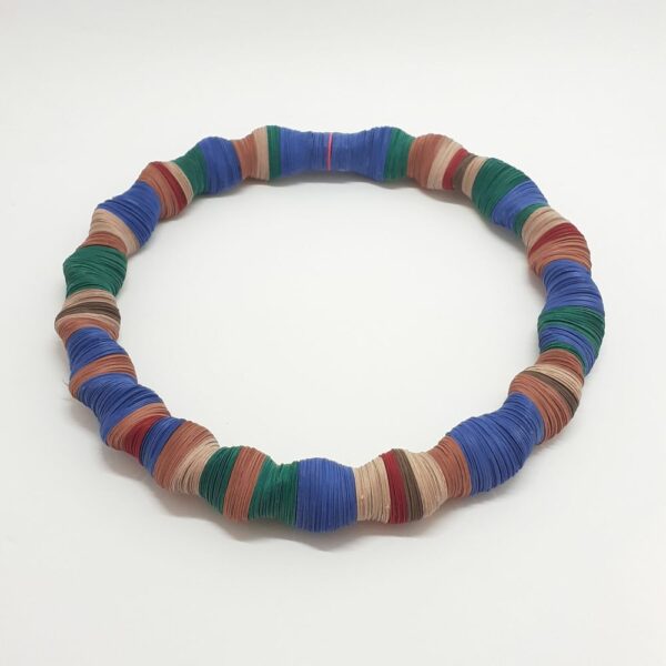 Collier Twist - bleu, vert & terracotta – Image 2