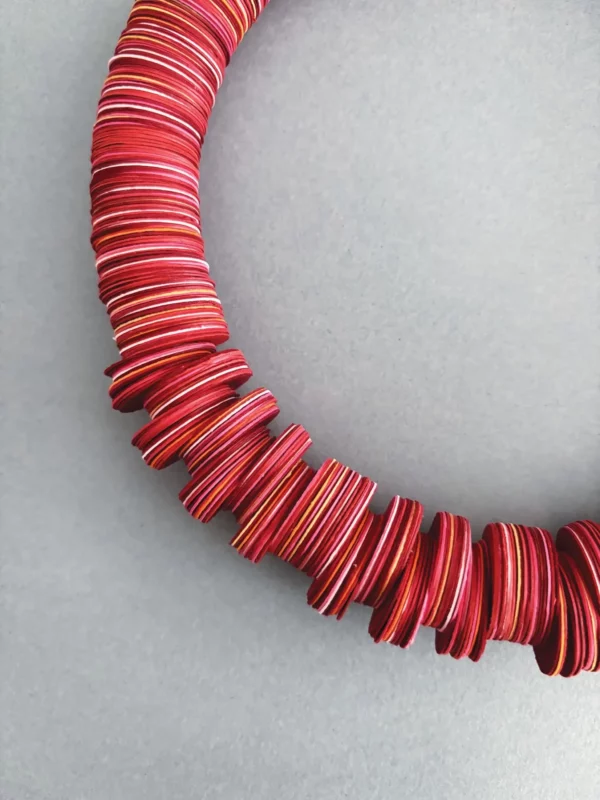 Collier Circle Melange - rouge – Image 2
